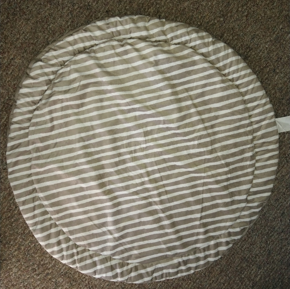 Tummy Time mat - Picture 2 of 4